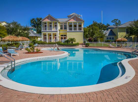 Barefoot'n Resort allows check-in for 18 year-old guests