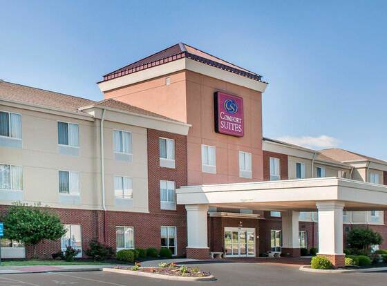 Comfort Suites French Lick allows check-in for 18 year-old guests