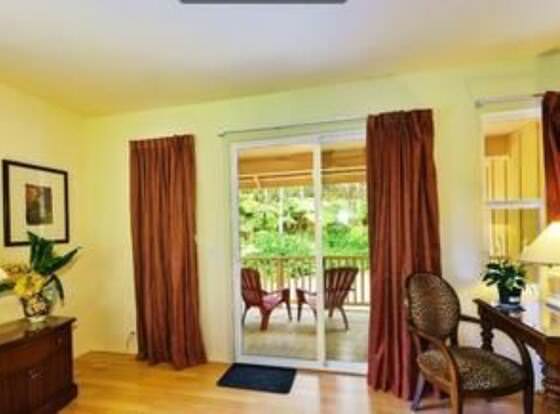 Volcano Forest Inn allows check-in for 18 year-old guests