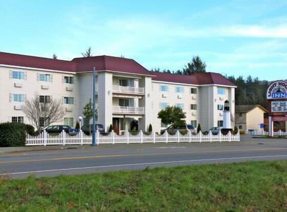 Lighthouse Inn allows check-in for 18 year-old guests