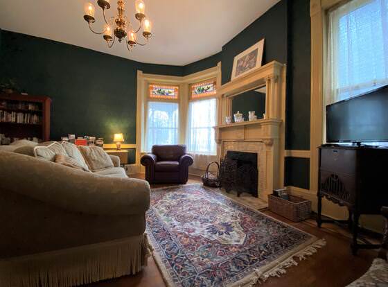 The Queen Anne Inn allows check-in for 18 year-old guests