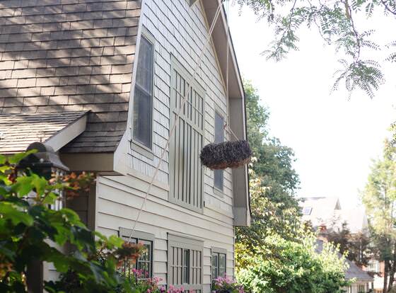 The Inn & Spa at Intercourse Village allows check-in for 18 year-old guests