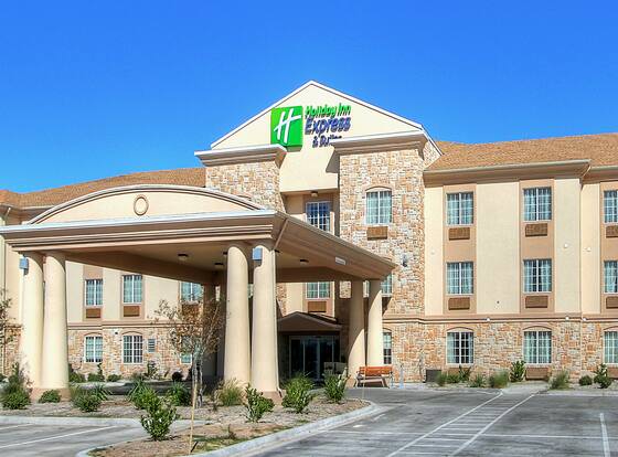 Holiday Inn Express Hotel & Suites Pecos, an IHG Hotel allows check-in for 18 year-old guests
