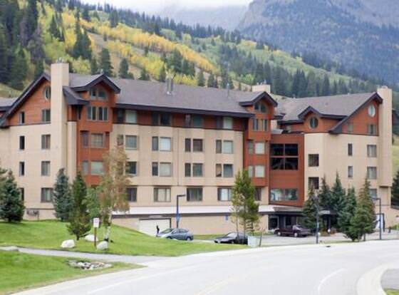 Telemark at West Village by Copper Mountain Lodging allows check-in for 18 year-old guests