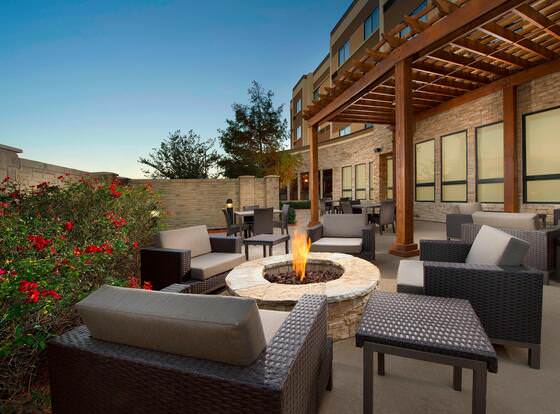 Courtyard by Marriott Wichita Falls allows check-in for 18 year-old guests