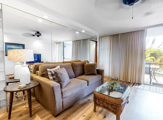 Island Sands by Vacasa allows check-in for 18 year-old guests