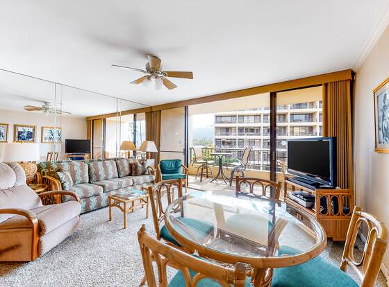 Sugar Beach Resort by Vacasa allows check-in for 18 year-old guests