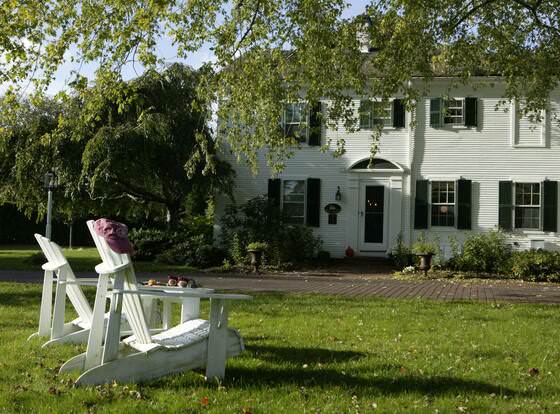 Captain's House Inn allows check-in for 18 year-old guests