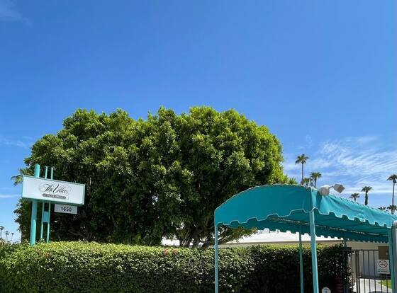 The Villas of Palm Springs allows check-in for 18 year-old guests