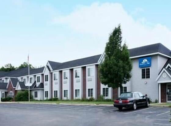 Americas Best Value Inn & Suites Racine allows check-in for 18 year-old guests
