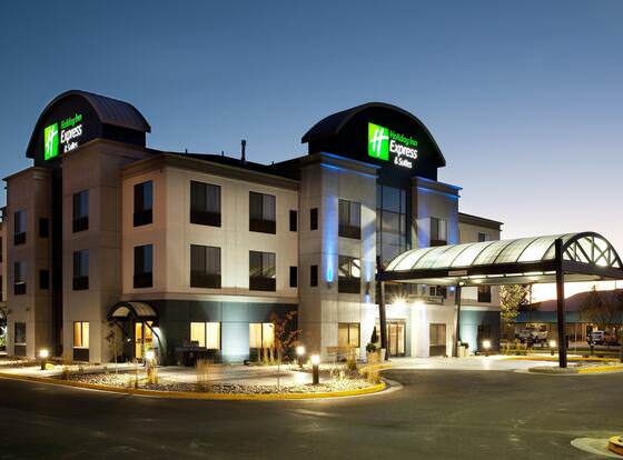 Holiday Inn Express Hotel & Suites ROCK SPRINGS GREEN RIVER, an IHG Hotel allows check-in for 18 year-old guests