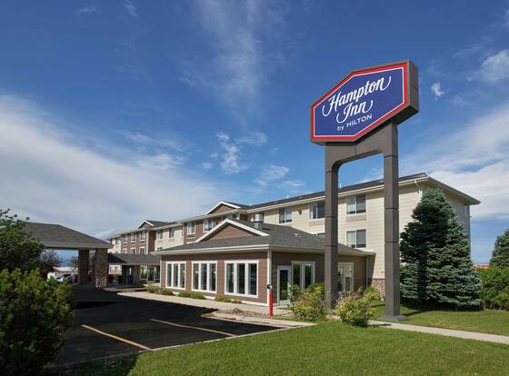 Hampton Inn Helena allows check-in for 18 year-old guests