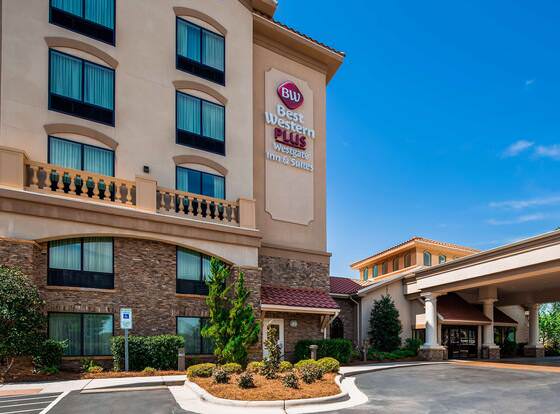 Best Western Plus Westgate Inn & Suites allows check-in for 18 year-old guests