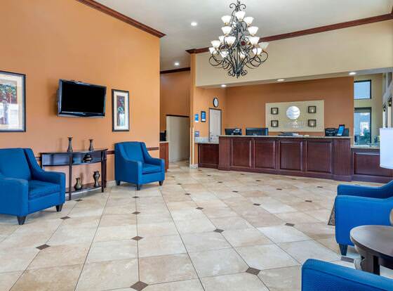 Comfort Inn And Suites Colton allows check-in for 18 year-old guests