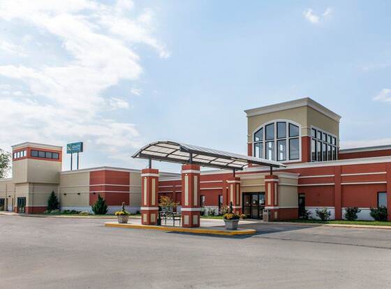 Quality Inn & Suites allows check-in for 18 year-old guests