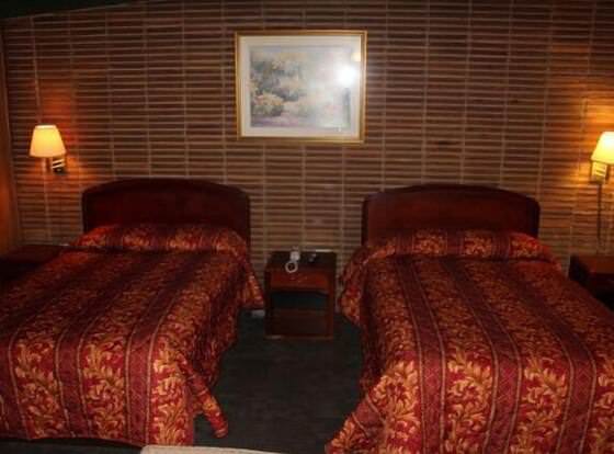 Scottish Inn allows check-in for 18 year-old guests