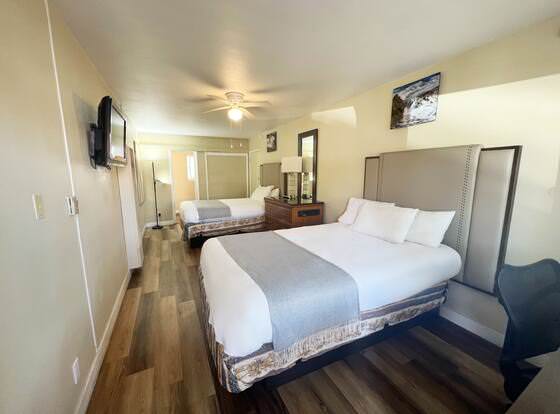Omeo Suites Big Bear allows check-in for 18 year-old guests