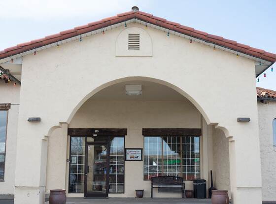 Eldorado Inn Baker City allows check-in for 18 year-old guests