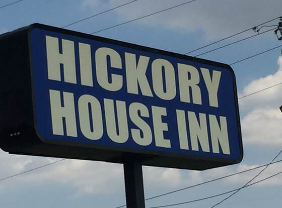 Hickory House Inn allows check-in for 18 year-old guests