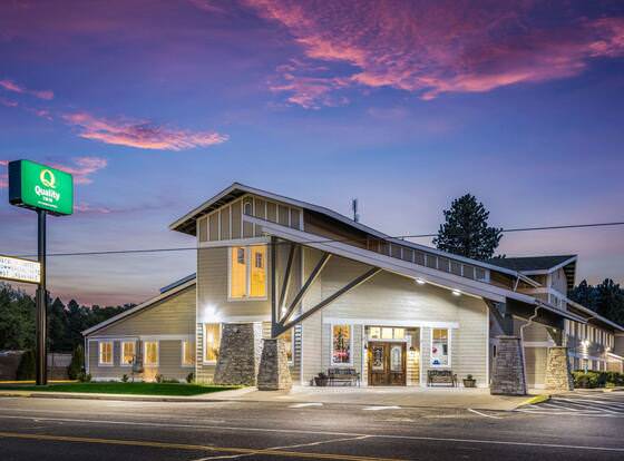 Quality Inn near Suncadia Resort allows check-in for 18 year-old guests