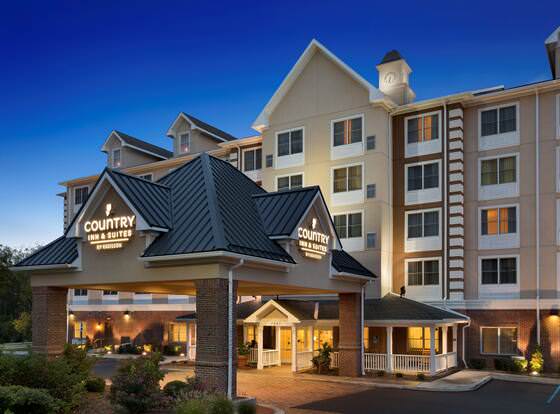 Country Inn & Suites by Radisson, State College (Penn State Area), PA allows check-in for 18 year-old guests