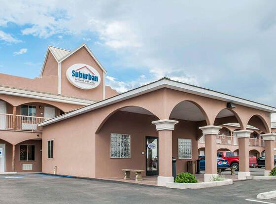 Suburban Studios Alamogordo allows check-in for 18 year-old guests