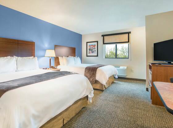 My Place Hotel - Bend, OR allows check-in for 18 year-old guests