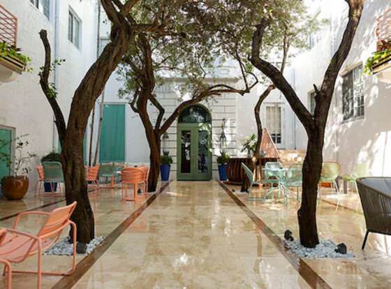 Harrison Hotel South Beach allows check-in for 18 year-old guests