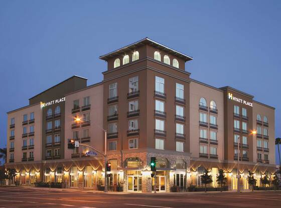 Hyatt Place Riverside Downtown allows check-in for 18 year-old guests