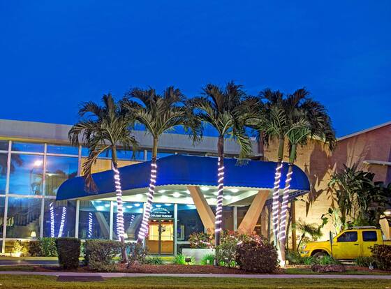 Knights Inn Hallandale allows check-in for 18 year-old guests