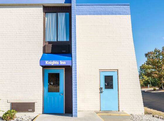 Knights Inn Dayton at Poe Ave allows check-in for 18 year-old guests