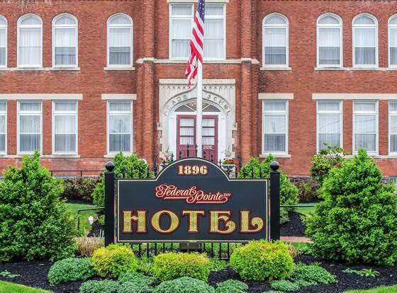 The Federal Pointe Inn Gettysburg, Ascend Hotel Collection allows check-in for 18 year-old guests