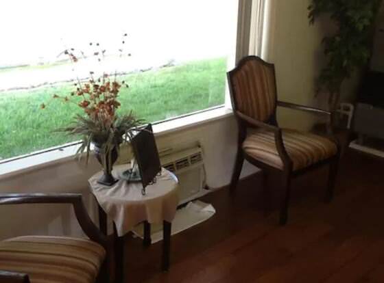 Safari Motel allows check-in for 18 year-old guests