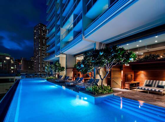 The Ritz-Carlton Residences, Waikiki Beach allows check-in for 18 year-old guests