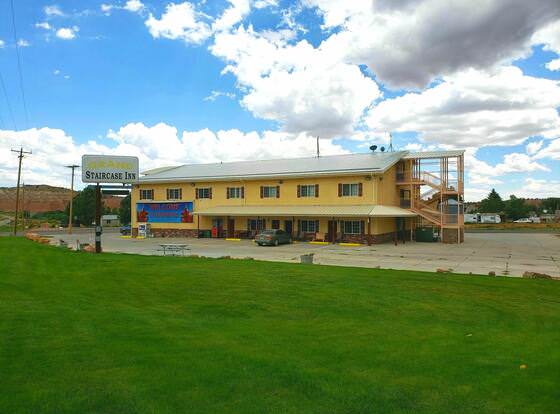 Grand Staircase Inn allows check-in for 18 year-old guests