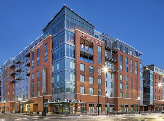 Hyatt Place Lincoln / Downtown - Haymarket allows check-in for 18 year-old guests
