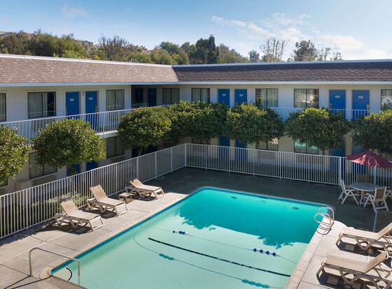 Motel 6 Temecula, CA - Historic Old Town allows check-in for 18 year-old guests