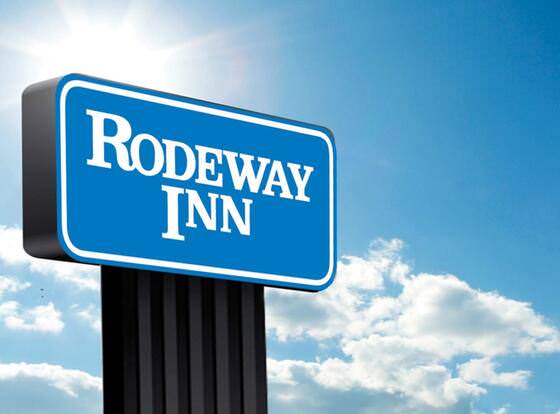 Rodeway Inn Fort Smith I-40 allows check-in for 18 year-old guests