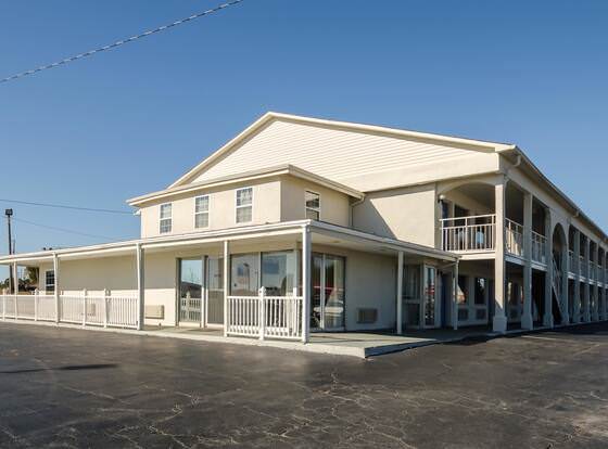 Motel 6 Commerce, GA allows check-in for 18 year-old guests