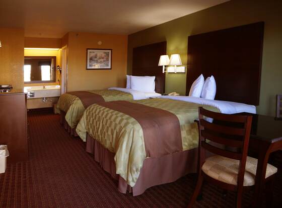 Executive Inn Opp allows check-in for 18 year-old guests