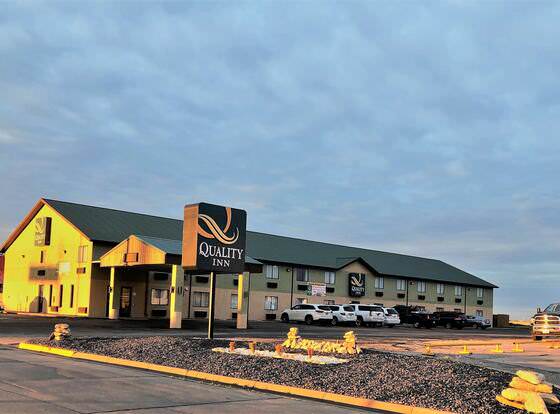 Quality Inn allows check-in for 18 year-old guests