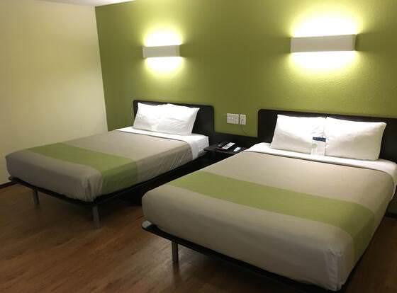 Motel 6 Troy, IL allows check-in for 18 year-old guests