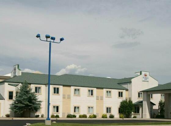 Buffalo Inn allows check-in for 18 year-old guests