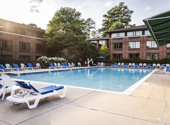 Woodlands Hotel & Suites - A Colonial Williamsburg Hotel allows check-in for 18 year-old guests