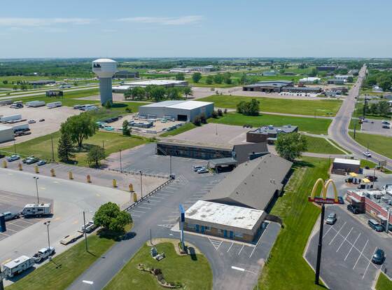 Thunderbird Lodge allows check-in for 18 year-old guests