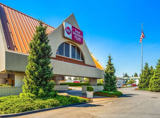 Best Western Plus Coeur d'Alene Inn allows check-in for 18 year-old guests