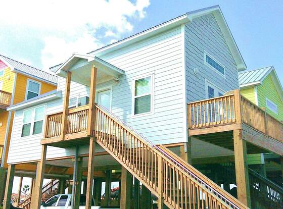 Corpus Christi Hotel allows check-in for 18 year-old guests