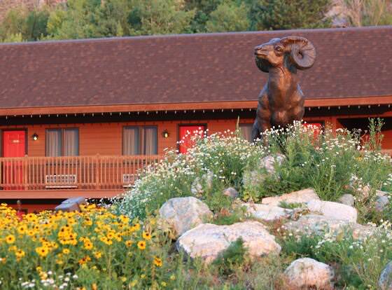 Flat Creek Inn allows check-in for 18 year-old guests