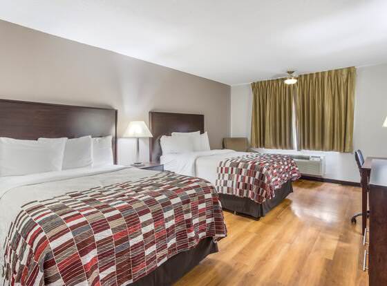 Red Roof Inn Meridian allows check-in for 18 year-old guests