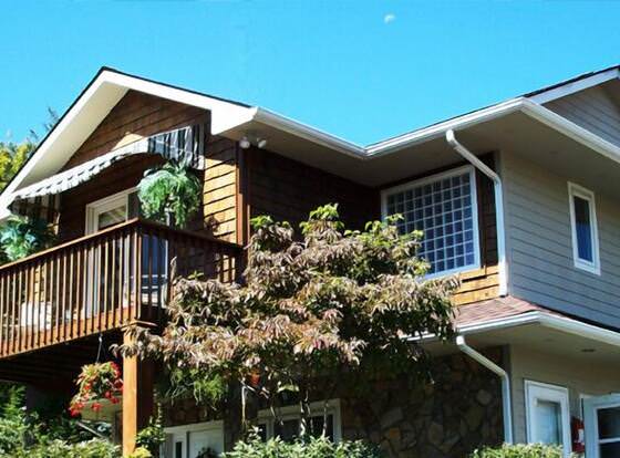 Alpine Village Inn allows check-in for 18 year-old guests